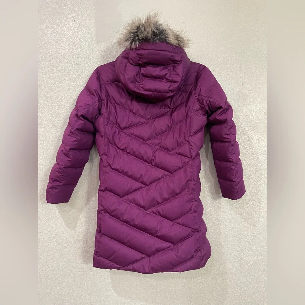 Marmot Puffer Coat with Fur Hood purple girls medium 700 down fill